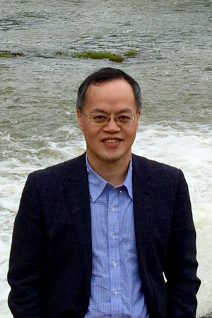 1539652637130907.jpg 周勇照片_副本.jpg