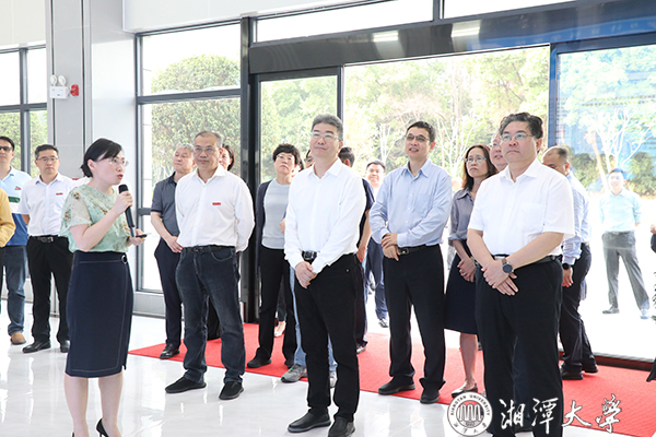 【7m新闻】
教育部党组成员、副部长吴岩来校调研